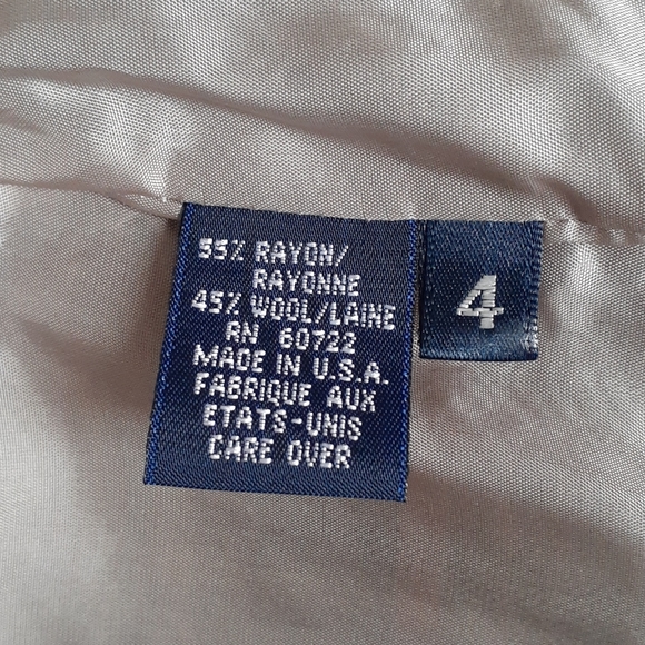 Burberry's of London Jacket - Picture 6 of 6